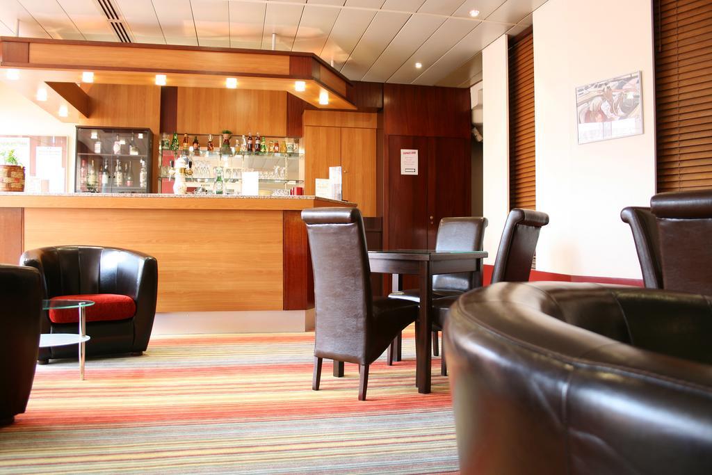 The Originals City, Hotel Le Forum, Strasbourg Nord Schiltigheim Luaran gambar