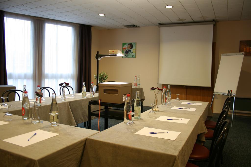 The Originals City, Hotel Le Forum, Strasbourg Nord Schiltigheim Kemudahan gambar